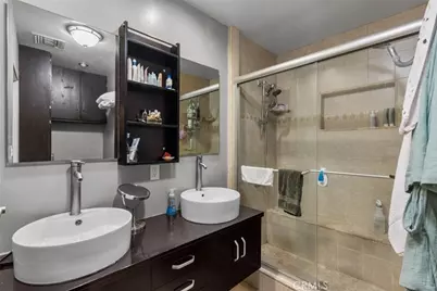 4951 Enfield Avenue, Encino, CA 91316 - Photo 13