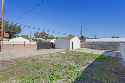 12317 Roscoe, Los Angeles, CA 91352 - Photo 35