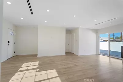 12317 Roscoe, Los Angeles, CA 91352 - Photo 23