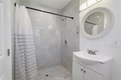 12317 Roscoe, Los Angeles, CA 91352 - Photo 21