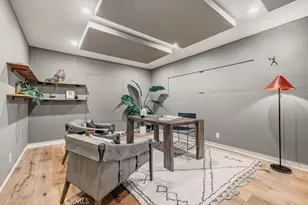 5725 Rhodes Ave, Valley Village, CA 91607 - Photo 43