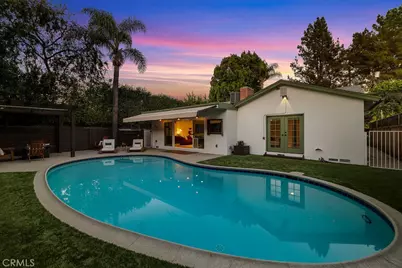 5725 Rhodes Avenue, Valley Village, CA 91607 - Photo 3