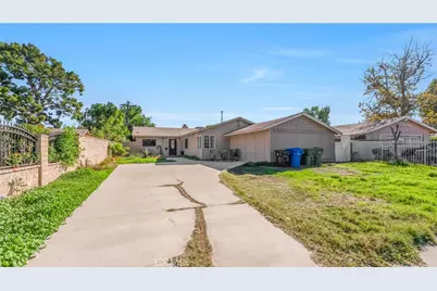 11200 Amestoy, Granada Hills, CA 91344 - Photo 59