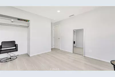 11200 Amestoy, Granada Hills, CA 91344 - Photo 43