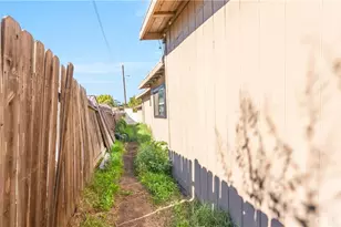 11200 Amestoy, Granada Hills, CA 91344 - Photo 53