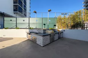 343 Pioneer Dr, Glendale, CA 91203 - Photo 51