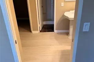 24151 Del Monte, Valencia, CA 91355 - Photo 19