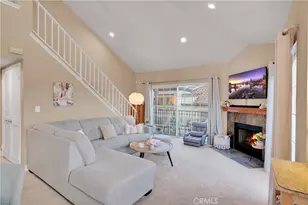 24151 Del Monte, Valencia, CA 91355 - Photo 9