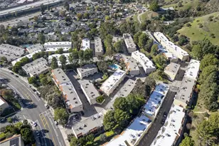 9775 Via Roma, Burbank, CA 91504 - Photo 39