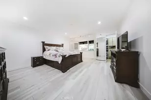 9775 Via Roma, Burbank, CA 91504 - Photo 29