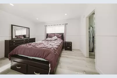 9775 Via Roma, Burbank, CA 91504 - Photo 23