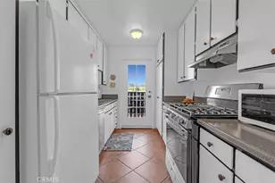 18645 Hatteras Street, Tarzana, CA 91356 - Photo 17