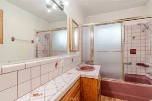 1221 Wesley Ave, Pasadena, CA 91104 - Photo 17