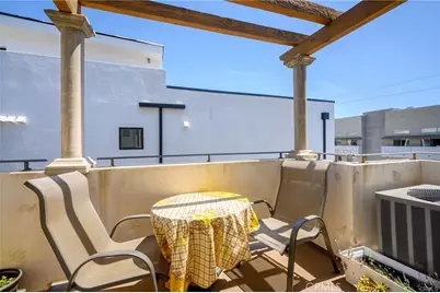 11323 Huston #1, North Hollywood, CA 91601 - Photo 31