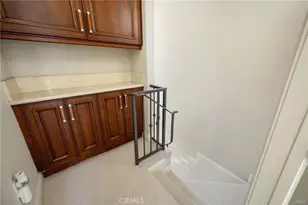 11323 Huston, North Hollywood, CA 91601 - Photo 29