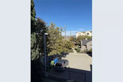 10749 New Haven #30, Los Angeles, CA 91352 - Photo 9