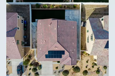 2107 Helconia Court, Palmdale, CA 93551 - Photo 5