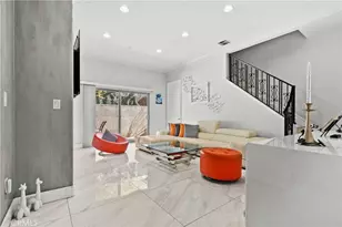 6920 Valmont, Tujunga, CA 91042 - Photo 15