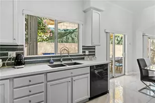 6920 Valmont, Tujunga, CA 91042 - Photo 33