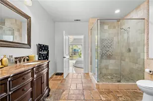 6920 Valmont, Tujunga, CA 91042 - Photo 59