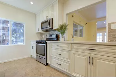 5802 Colfax Avenue, North Hollywood, CA 91601 - Photo 15