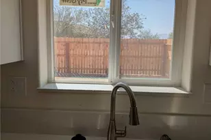 9878 Magnolia Ave, California City, CA 93505 - Photo 9