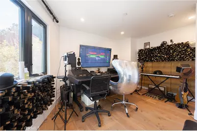 2239 Laurel Canyon, Los Angeles, CA 90046 - Photo 17
