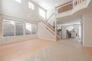 29276 Discovery Ridge, Saugus, CA 91390 - Photo 3