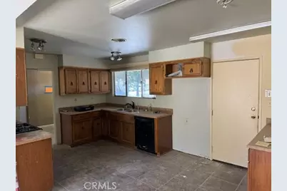 1118 E Avenue J3, Lancaster, CA 93535 - Photo 5