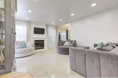 12325 Sweetbriar, Pacoima, CA 91331 - Photo 9