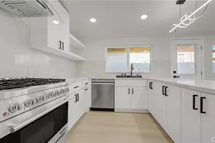 10334 Louise, Granada Hills, CA 91344 - Photo 19