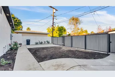 10334 Louise, Granada Hills, CA 91344 - Photo 49