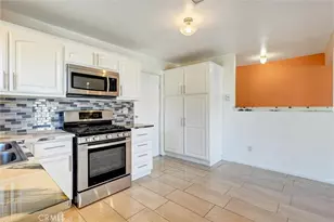 39203 Foxholm, Palmdale, CA 93551 - Photo 11