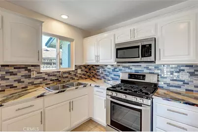 39203 Foxholm, Palmdale, CA 93551 - Photo 9