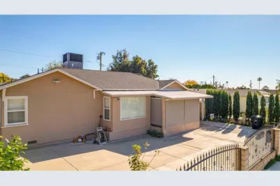 1670 N Oxford Avenue, Pasadena, CA 91104 - Photo 3