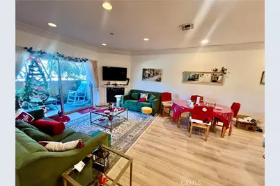 1515 Grismer Avenue #102, Burbank, CA 91504 - Photo 3