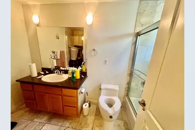 1515 Grismer Avenue #102, Burbank, CA 91504 - Photo 13