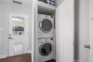 505 Cambridge Dr, Burbank, CA 91504 - Photo 13