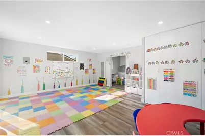 505 Cambridge Drive, Burbank, CA 91504 - Photo 35