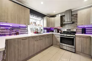 7764 Via Capri, Burbank, CA 91504 - Photo 11