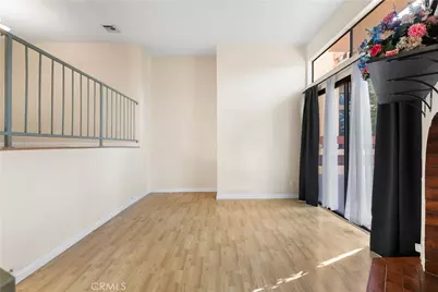 21054 Parthenia #11, Canoga Park, CA 91304 - Photo 5