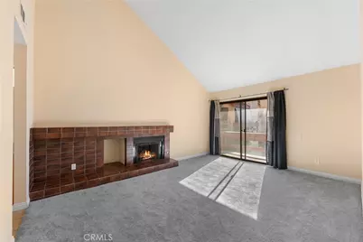 21054 Parthenia #11, Canoga Park, CA 91304 - Photo 31