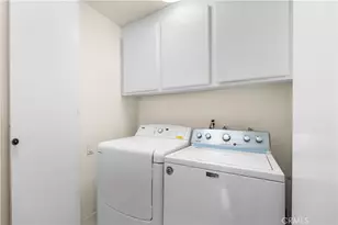 21054 Parthenia, Canoga Park, CA 91304 - Photo 23