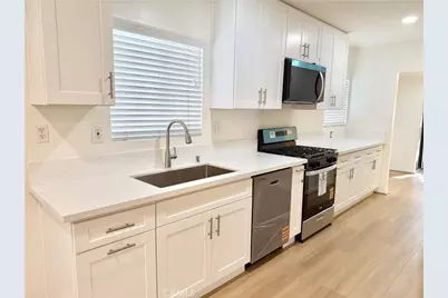 520 W California, Glendale, CA 91203 - Photo 11