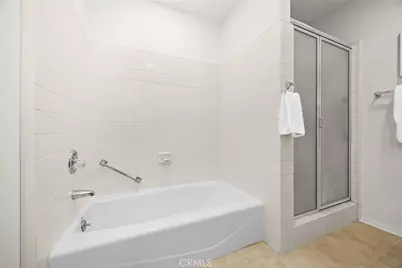 5052 Newcastle, Encino, CA 91316 - Photo 27