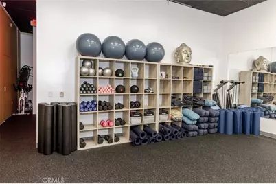 525 N Brand Boulevard, Glendale, CA 91203 - Photo 13