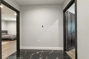 17800 Raymer St, Sherwood Forest, CA 91325 - Photo 33