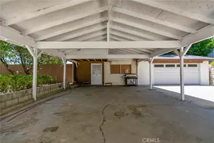 17800 Raymer St, Sherwood Forest, CA 91325 - Photo 43