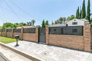 17800 Raymer St, Sherwood Forest, CA 91325 - Photo 3