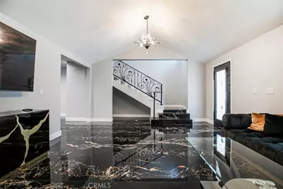 17800 Raymer Street, Sherwood Forest, CA 91325 - Photo 13